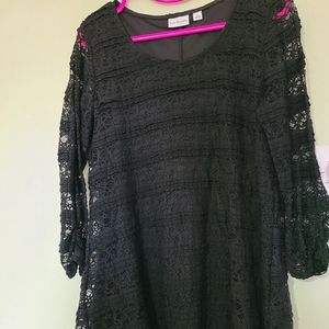 Women's black lace Kim Rogers Top Size Small